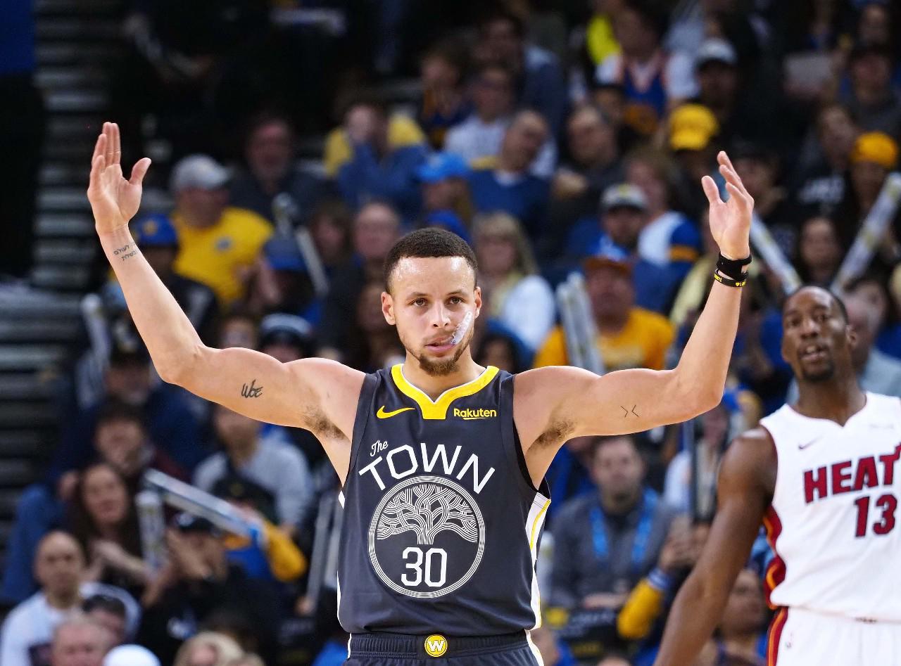 史交锋中 史交锋中