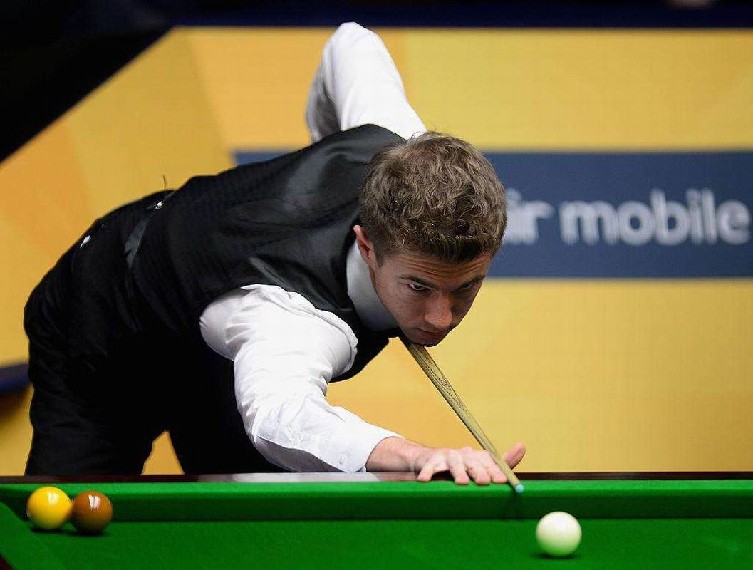 草地打法极 草地打法极